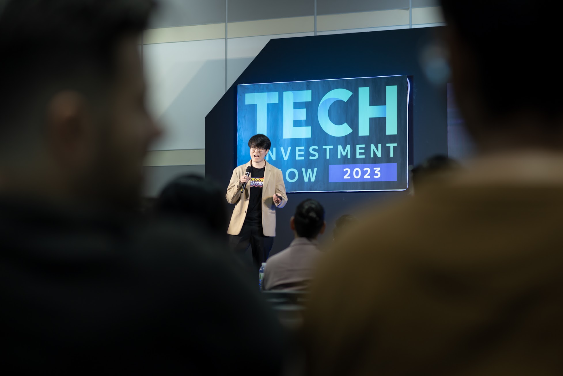Pitching Kryptofighters at Tech Investment Show 2023